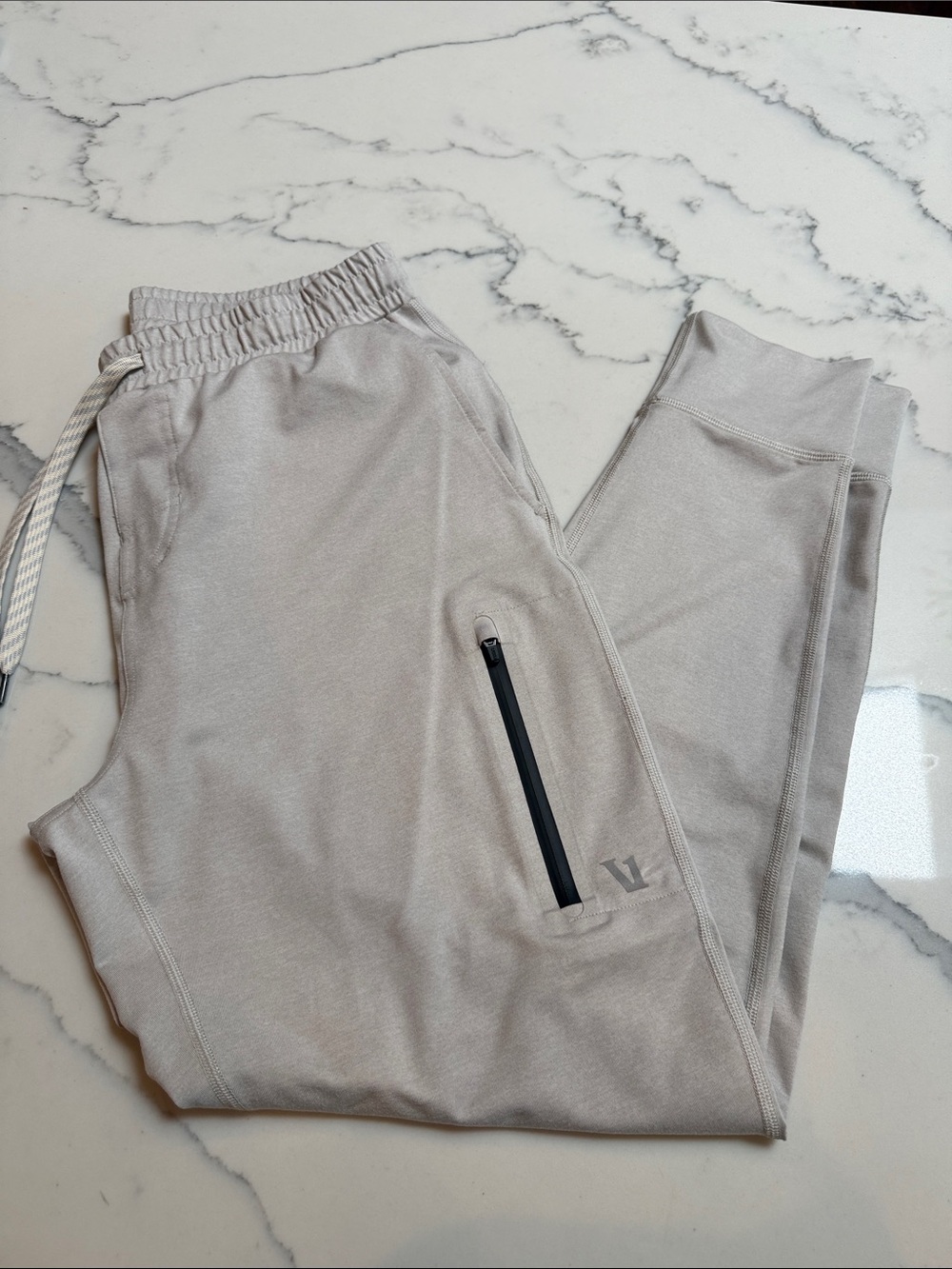 Vuori Light Gray Men's Joggers